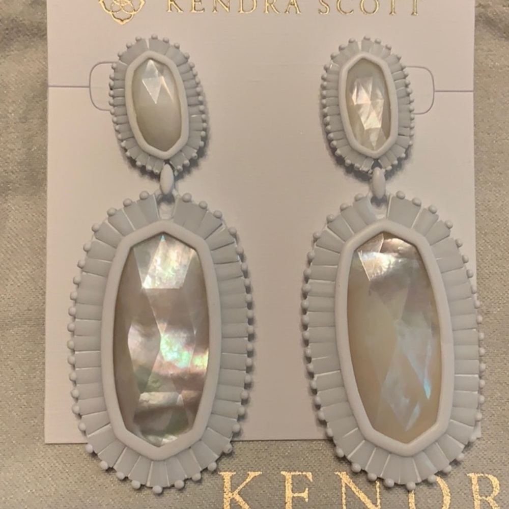 Kendra Scott Kaki Baguette Earrings